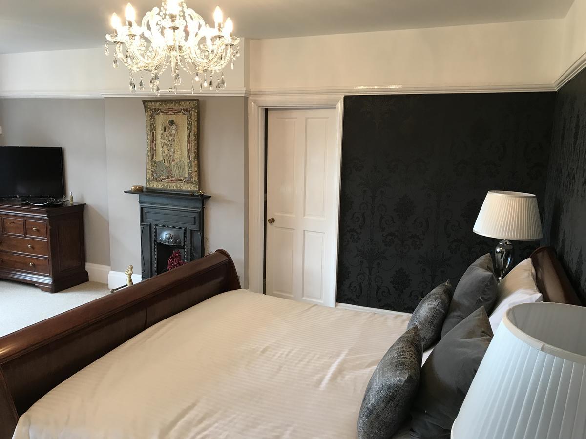 Cedar House Bed and Breakfast Minehead Exteriör bild