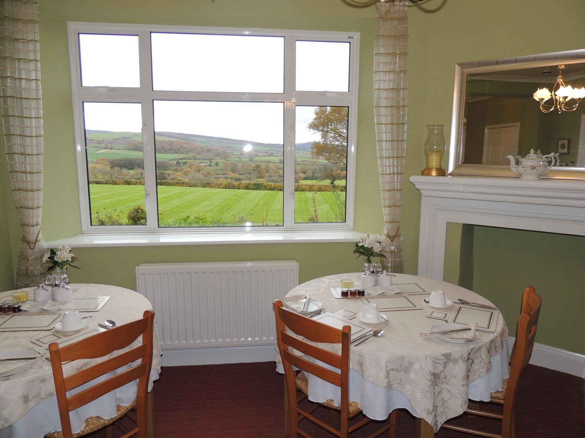 Cedar House Bed and Breakfast Minehead Exteriör bild