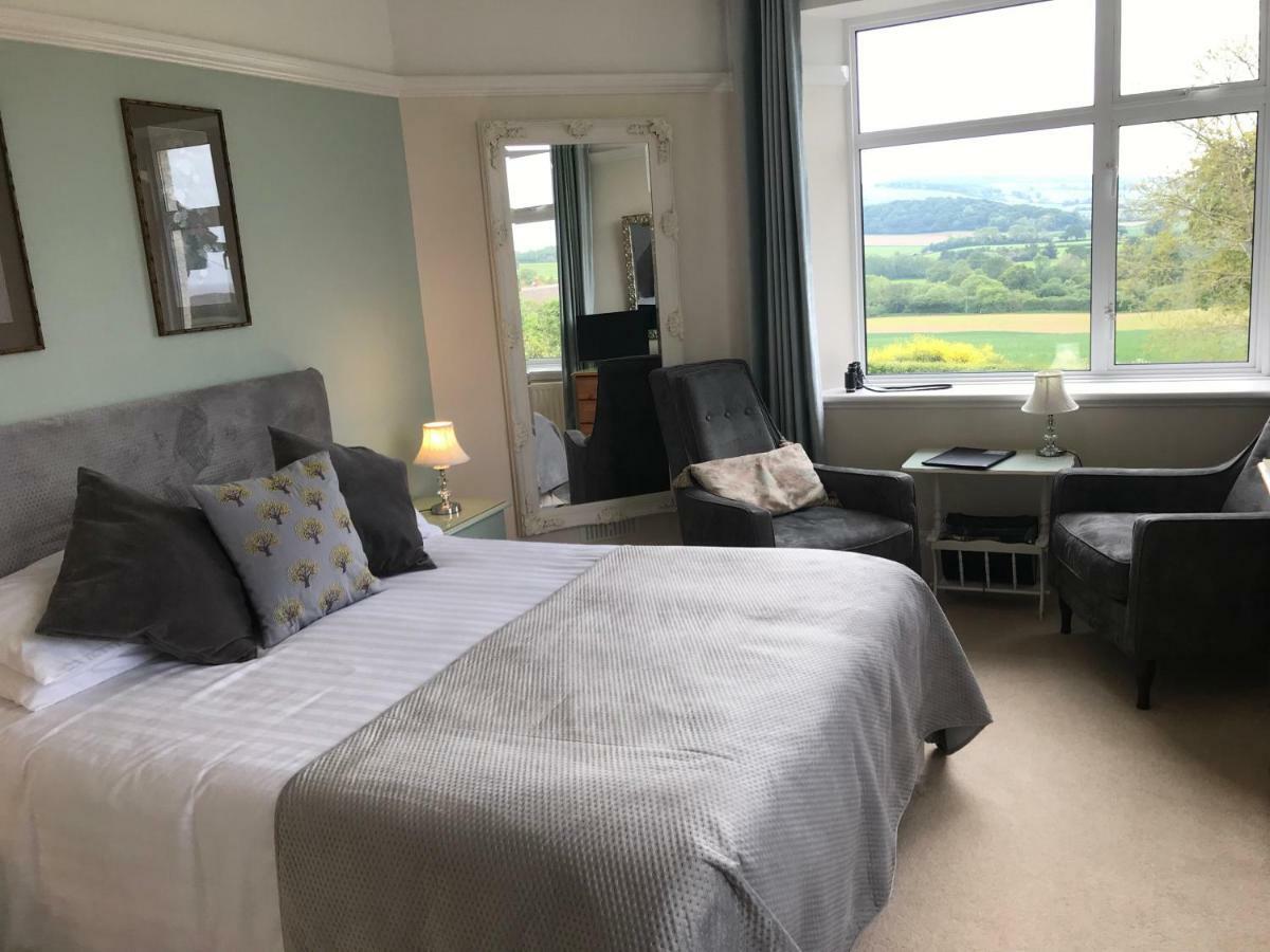 Cedar House Bed and Breakfast Minehead Exteriör bild
