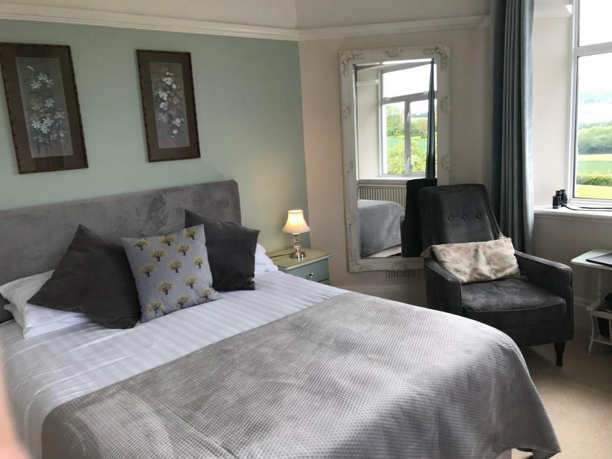 Cedar House Bed and Breakfast Minehead Exteriör bild