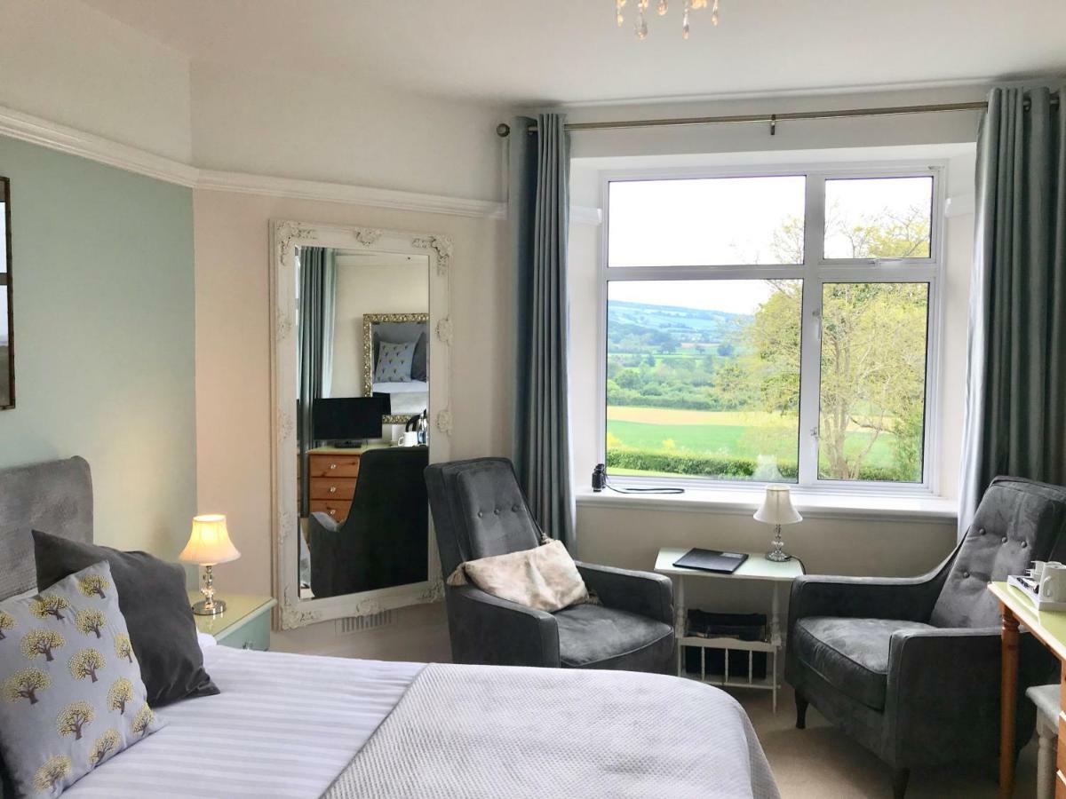 Cedar House Bed and Breakfast Minehead Exteriör bild